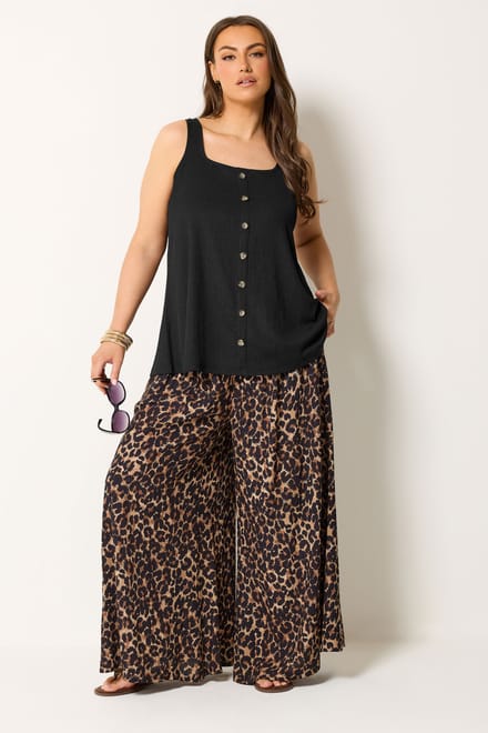 Yours Zwarte Gekreukte Vesttop Size 54-56