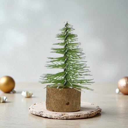 Set van 12 Micro Kerstboompjes - Groen - Kerstdecoratie ø3,5x7 cm