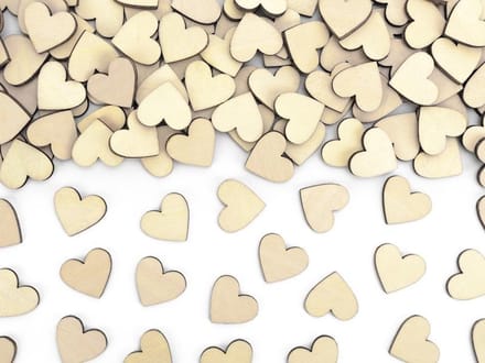 Houten mini hartjes tafelconfetti 50 stuks