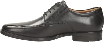 Nette schoenen Clarks Tilden Walk