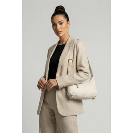 Coccinelle Leather Shoulder Bag In Cream Größe: OS | Handtaschen Outlet | Damen | Weiß