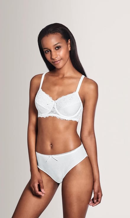 Amoena Prothese Beugel Bh Amanda WB Wit - maat EU 110F / FR 125F