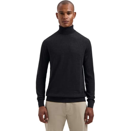 Dstrezzed Destin turtleneck