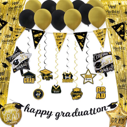 BTH Geslaagd - Feestpakket - Slingers - Ballonnen - Graduation Versiering - Vlag - Zwart & Goud