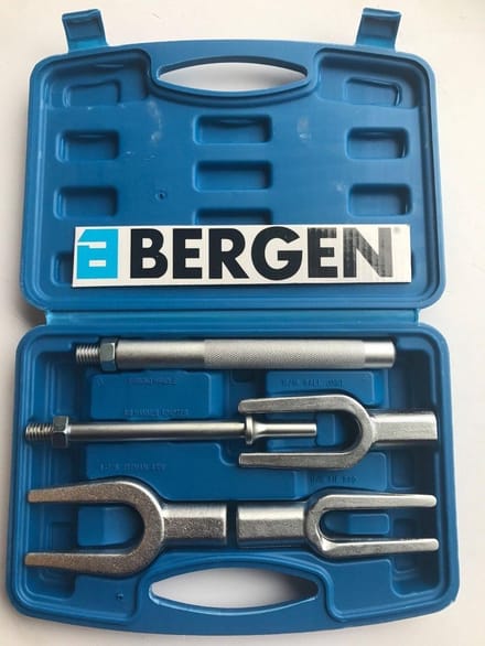 Fuseevork/ stuurkogeltrekker set 5-delig