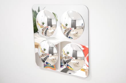 Groot Acryl Spiegelpaneel  Met 4 Koepels - 490 mm