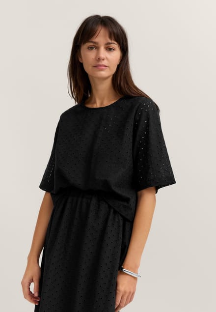 Bugatti Damen Blouse met korte mouwen, modern model met gaatjespatroon