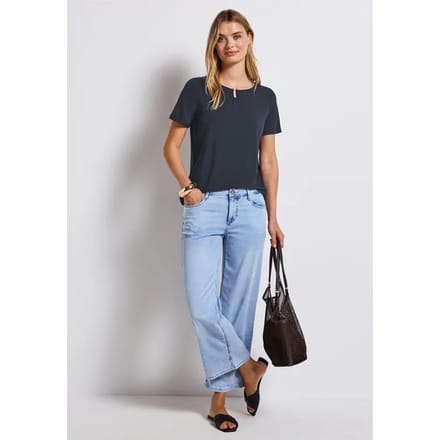 Shirt met uitsnijding