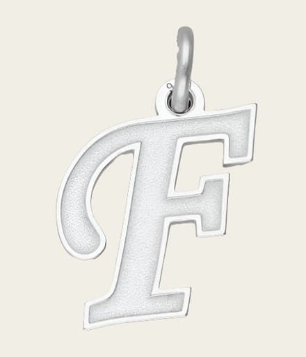 Zilveren letter F sierlijk mat-glans kettinghanger