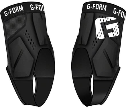 G-Form Pro-X4 Enkelberschermer - Zwart | Maat: L/XL