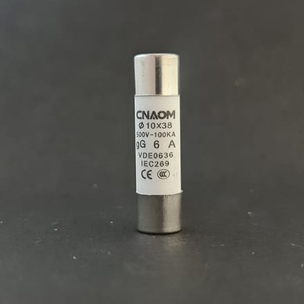 R015 10x38 Keramische Buiszekering - 6A - 10x38mm