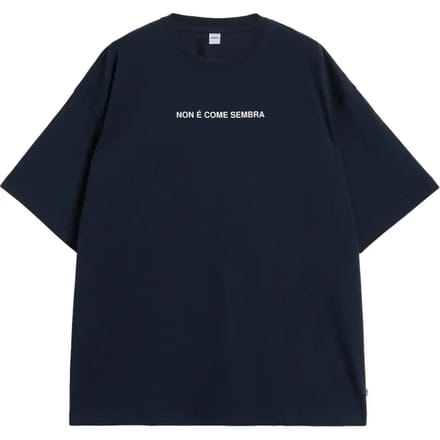 Bedrukt T-shirt Aspesi Non E Come Sembra