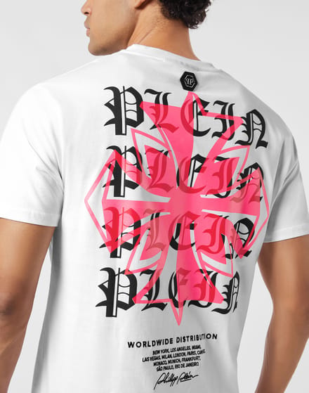 Round Neck T-Shirt Worldwide Puffy Crest