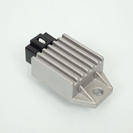 Régulateur redresseur de tension TNT pour scooter Sym 50 Orbit 31600KBN920 Neuf