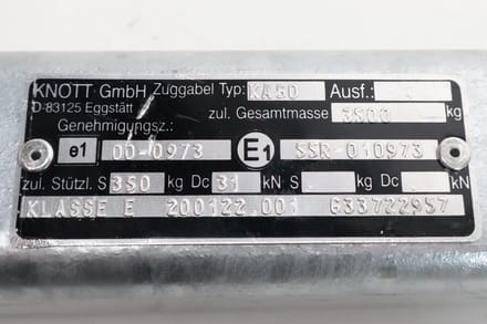 Knott adapterplaat - hartmaat 166 mm - hoogte 50 mm