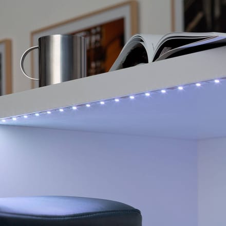 BRILONER - WiFi LED Strip 5m - via App en afstandsbediening werkbaar - Wifi vorr IOS en Android - RGB - bruikbaar met Amazon Echo en Google Home