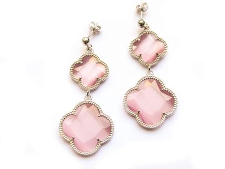 model Double Fiori groot oorringen in zilver roze klavers