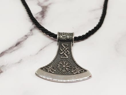 Mei's - Viking's Dane Axe - ketting heren - RVS zilver/zwart - 53 t/m 58 cm