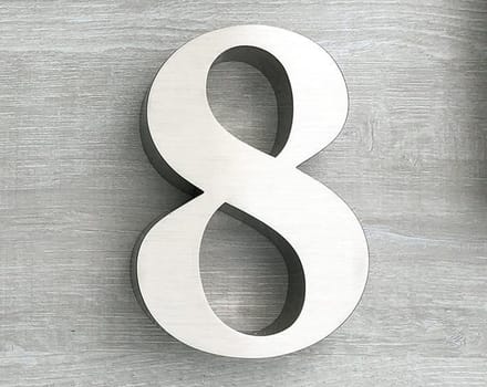 Huisnummer 8 RVS 3D Groot - Hoogte 15 cm - Dikte 3 cm - Promessa-Design - Type 3D/15/RVS Roma.