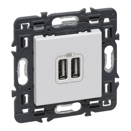 Legrand 2-poorts USB Type A Wit Wandcontactdoos Volledig Apparaat Met Schroef - 741231