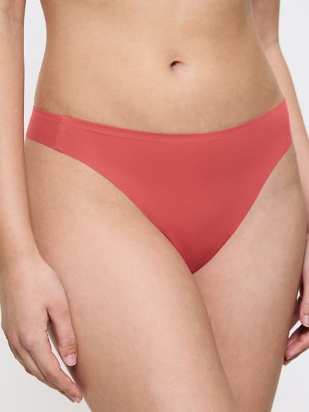 Triumph String Red Label Smart Invisible