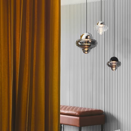 DESIGN BY US LED hanglamp Nutty XL, rookgrijs / chroomkleurig, Ø 30 cm