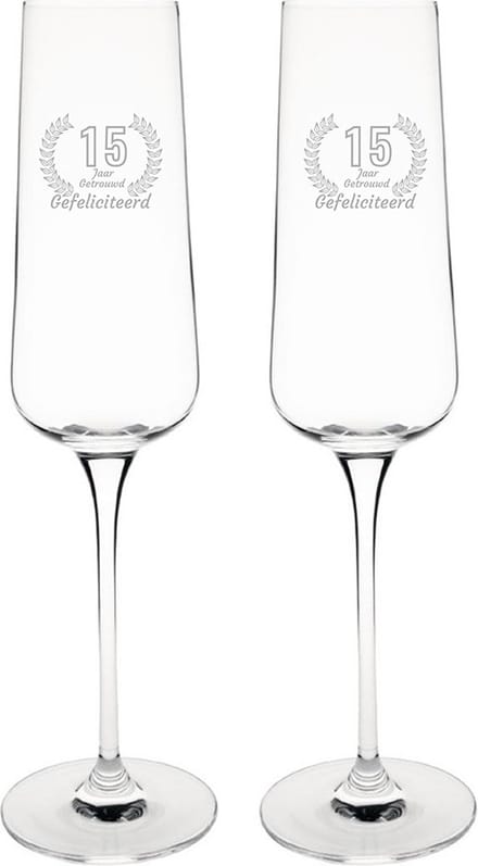 Gegraveerde set champagneglazen 27cl Gefeliciteerd 15 jaar getrouwd