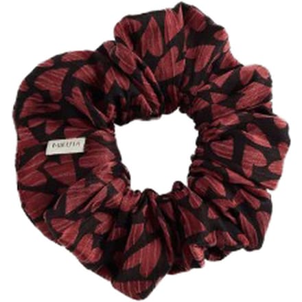 Mikuta The Red Hearts Crinkle Scrunchie Red Taglia: OS | Accessori per Capelli Outlet | Donna | Rosso