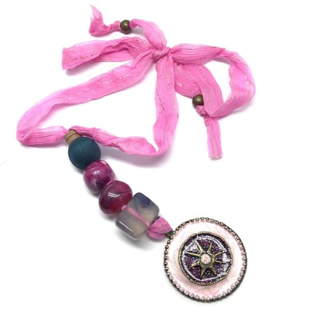 Behave - Lange ketting - Boho chic - Roze paars - Met hanger - 53 cm