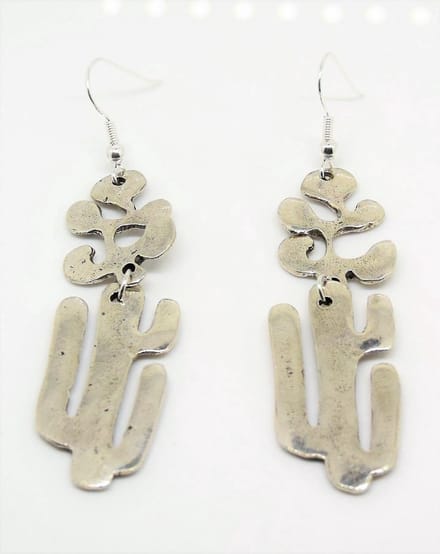 Zeeuws Meisje-model Mexico-lange oorhangers Cactus verzilverd