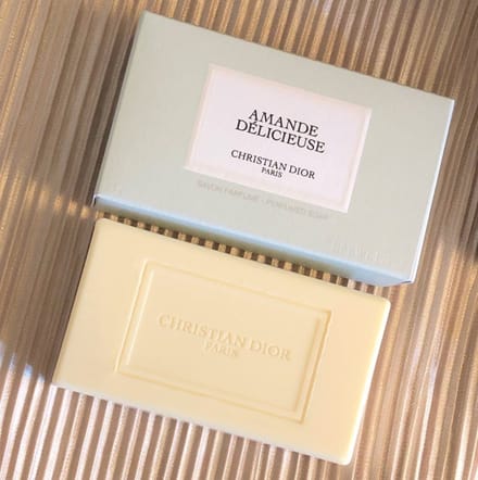 Christian Dior Amande Délicieuse Perfumed soap zeep 100 g - Maison Christian Dior