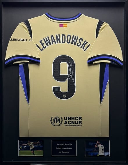 Robert Lewandowski FC Barcelona 25/26 ingelijst uit shirt