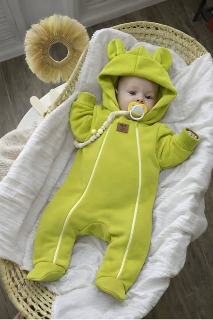 Dartomik - Baby Romper - Limoen - Dubbel Gevoerd - Met Kapje