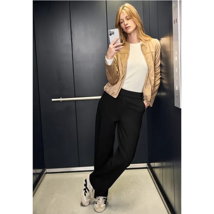 Straight Legs
