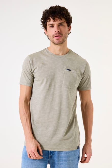 T-shirt met korte mouwen met borstzak Garcia