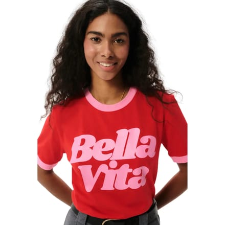 T-shirt dames She is Sunday Bella Vita