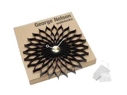 Vitra - Sunflower Clock - zwart essenhout