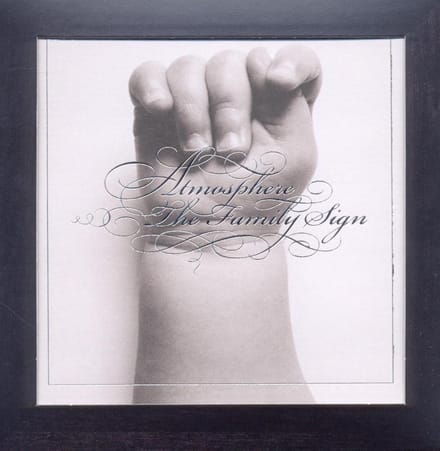 Family Sign - Atmosphere