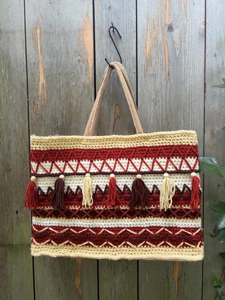 Tas Embroidery - Corneeltje Wol - Haakpakket - Haken