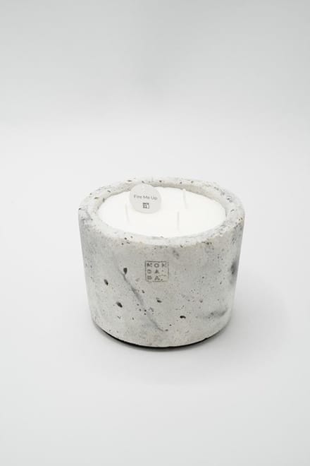 Mon Dada Urban indoor kaars grijs S - Fire me up