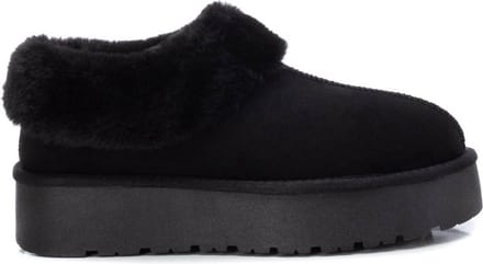 XTI 142211 Huisslippers - ZWART