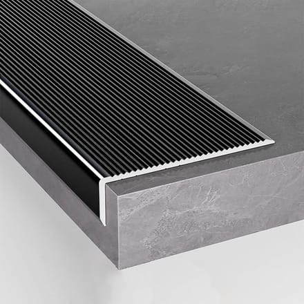 Trapneusprofiel - Antislip rand - Veilig Lopen - Duurzaam Aluminium - 90 cm - Zwart