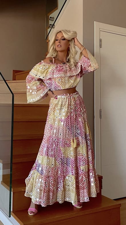 SIRMAZA/ROK&BLOUSE/EXCULISIEVE