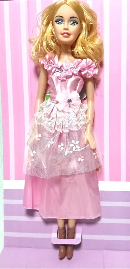 pop speelgoed poppen Modepop modepoppen Modepoppen meisjes