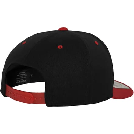Urban Classics - 110 Fitted Snapback Pet - Zwart/Rood