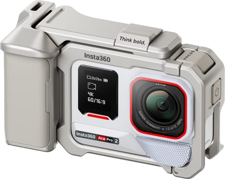 Insta360 Ace Pro 2 - Arctic White | Xplorer Bundle - Moonlight Silver