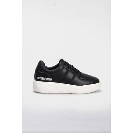 Moschino Sneakers Black Maat: 36 | Sneakers Outlet | Dames | Zwart