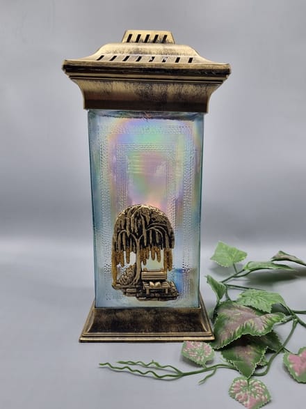 Herdenkingslicht - R/498a - Goud - Treurwilg- Grafkaars – Graflicht – Graflantaarn – Grafdecoratie - Windlicht