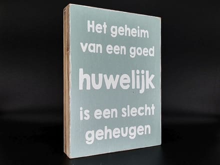 tekstblok 25x18xcm Het geheim van een goed huwelijk zee blauw / wit