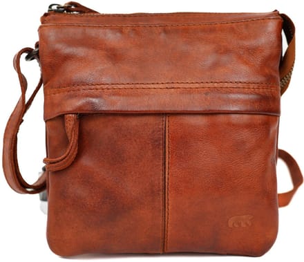 Bear Design Monique crossbody - Cognac – Leren schoudertas – Van leer – De Bear Design Monique crossbody is een compacte leren tas voor dagen waarop je alleen het nodige meeneemt